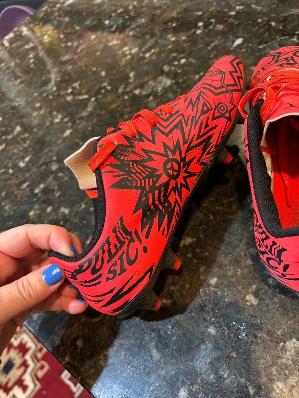 Puma X Christian pulisic soccer cleats! Youth 4
